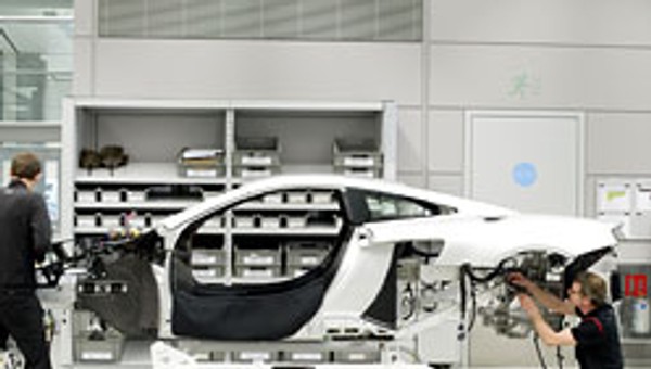 Tak powstawał pierwszy McLaren MP4-12C