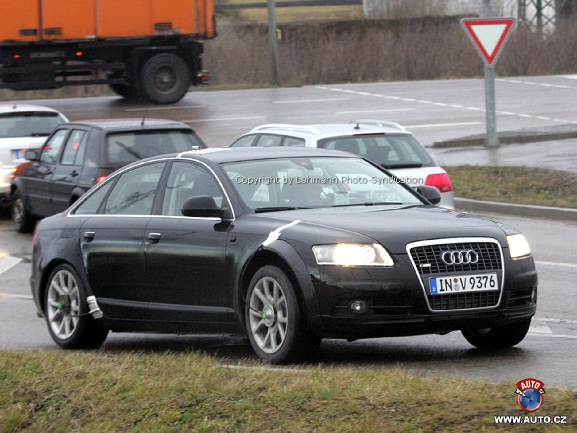 Zdjęcia szpiegowskie: Audi A7 podczas testów