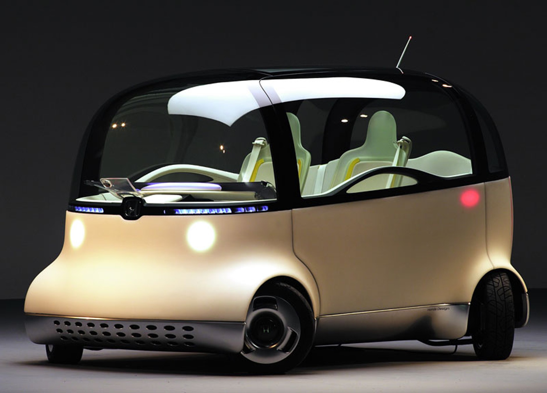 Tokio Motor Show 2007: Honda Puyo - podróżni w galarecie