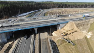 Rząd obiecuje 290 mld złotych na budowę dróg do 2030 r.