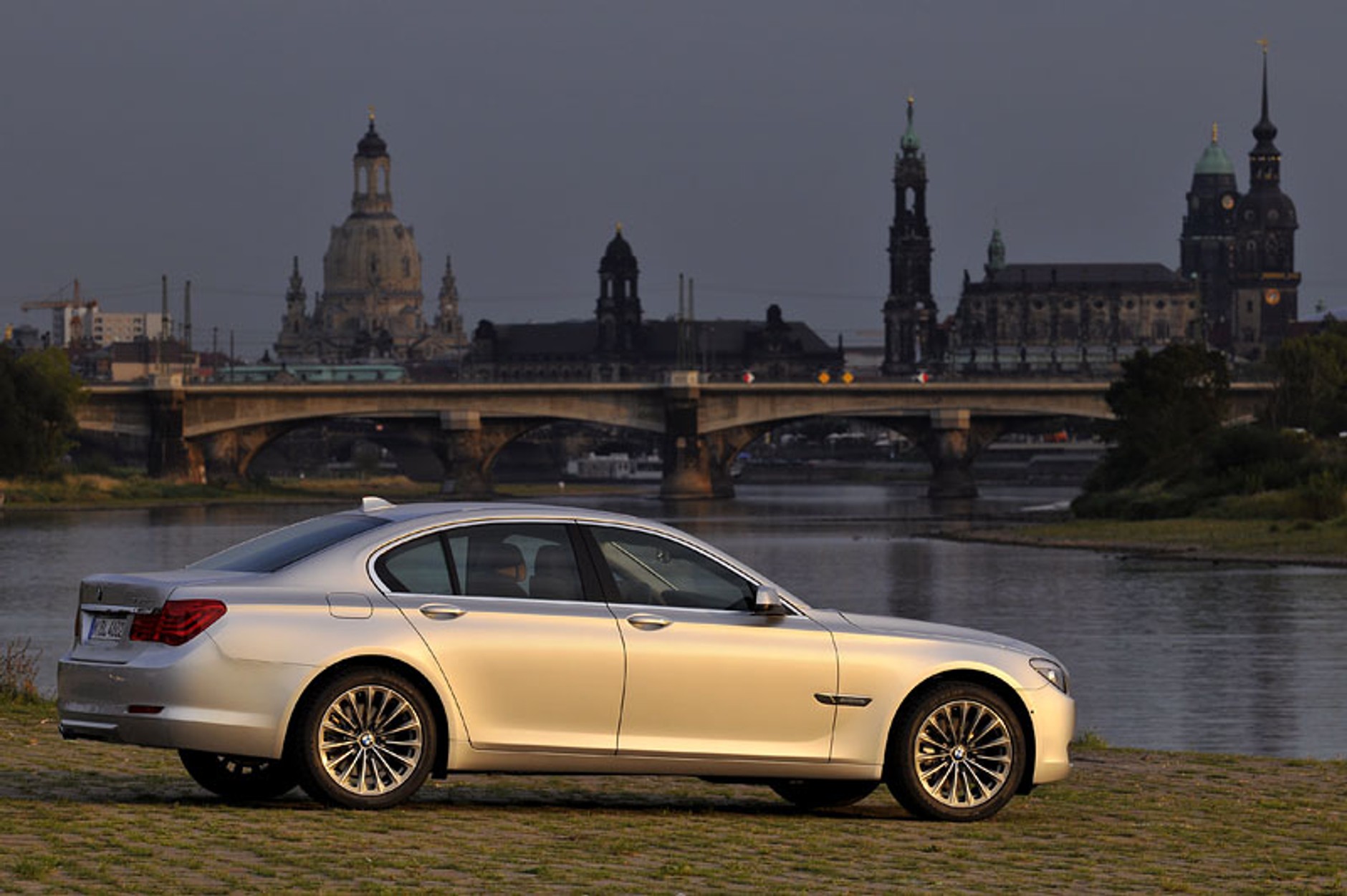 BMW 750iL i BMW 730d – pierwsze wrażenia z jazdy