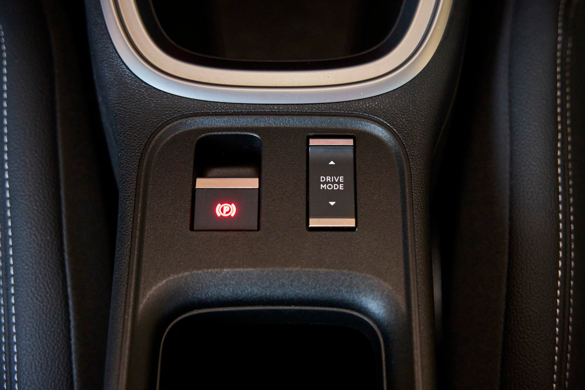 Jeep Avenger e-Hybrid