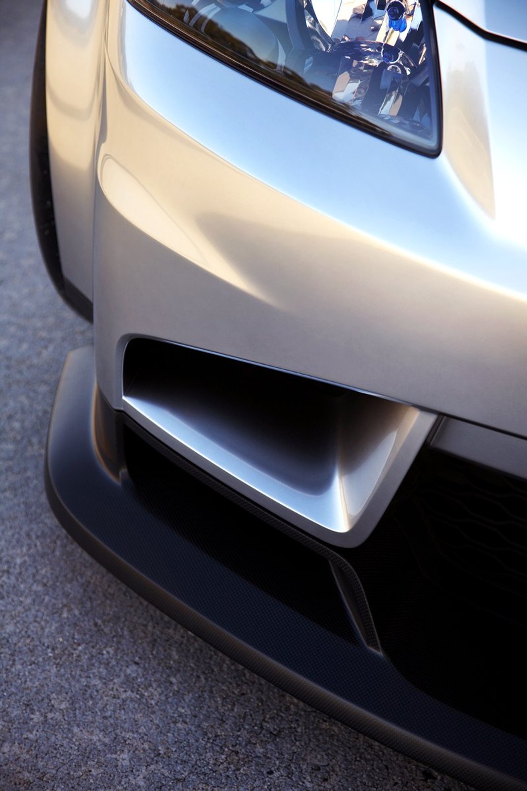 Holden Coupe 60 – upominek z okazji 60-lecia