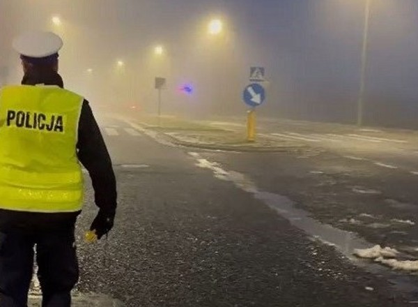 A jednak zdecydowali się prowadzić. Policjanci im to uniemożliwili