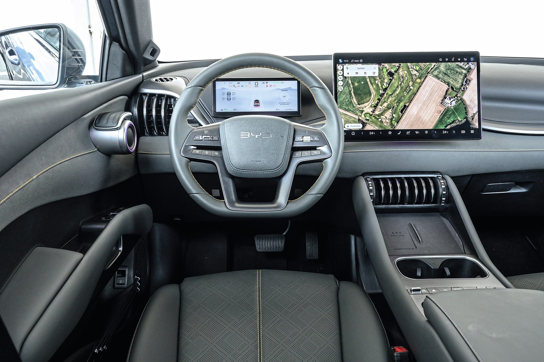 BYD Atto3 Evo – ciekawe wnętrze