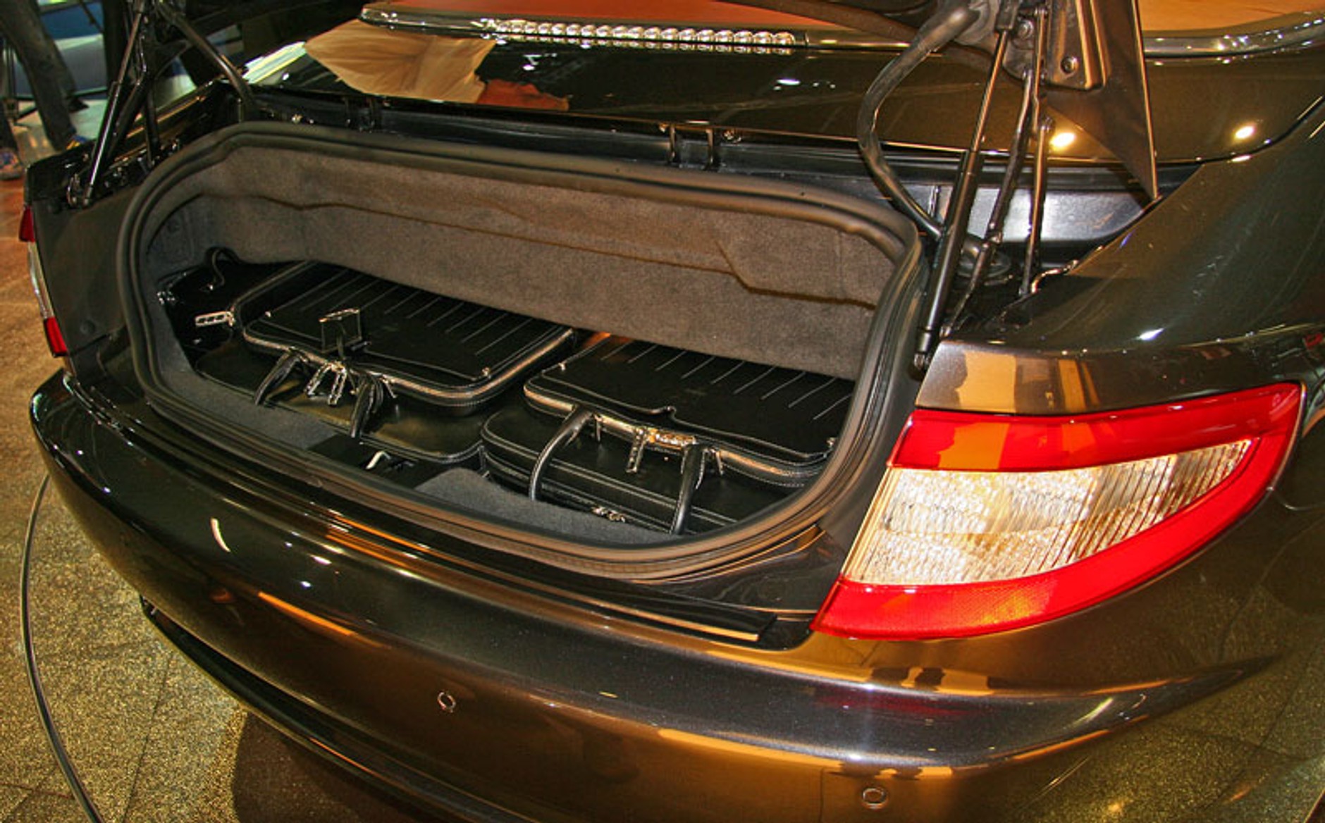IAA Frankfurt 2009: Maserati GranCabrio czyli GranTurismo bez dachu