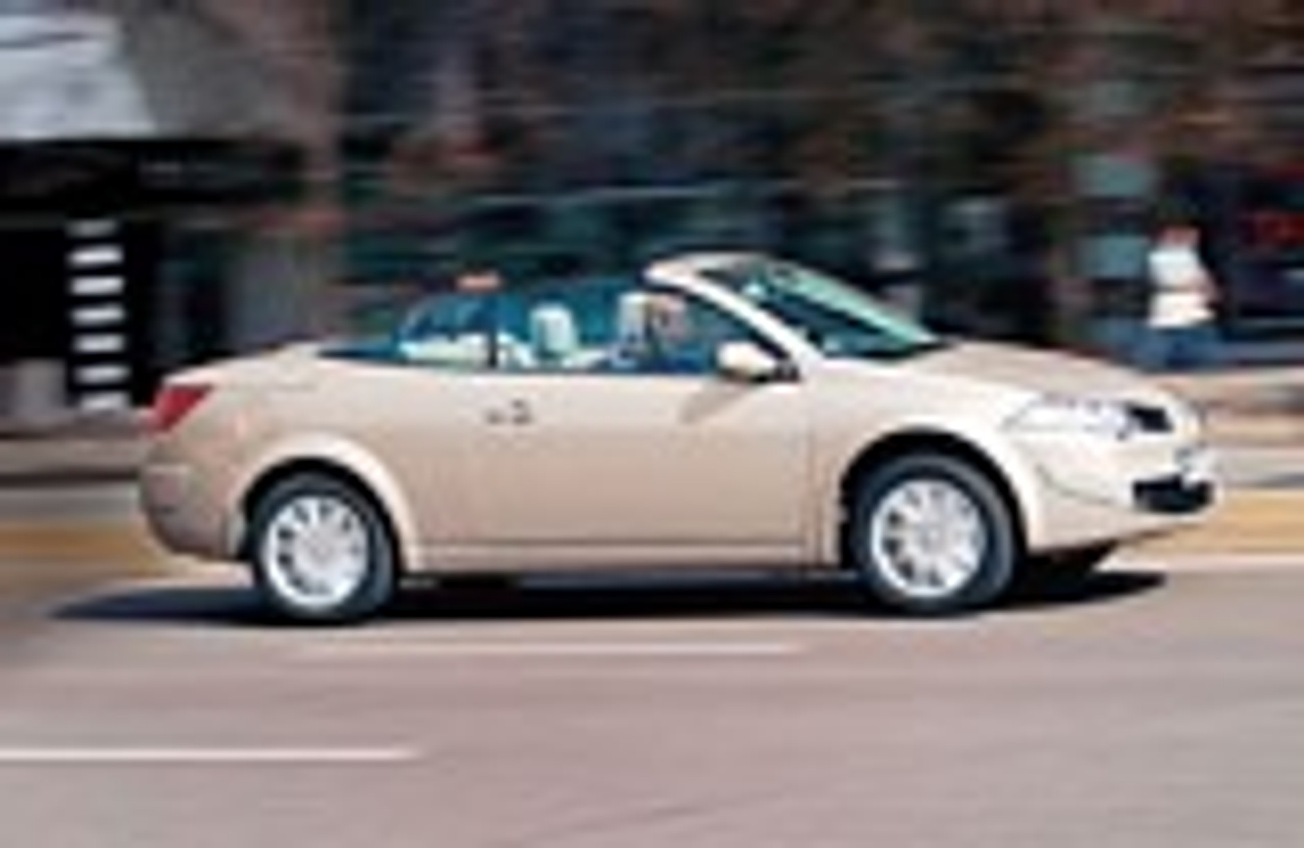 Renault Mégane Coupé Cabrio 2.0 dCi Privilege - Ropniak bez dachu