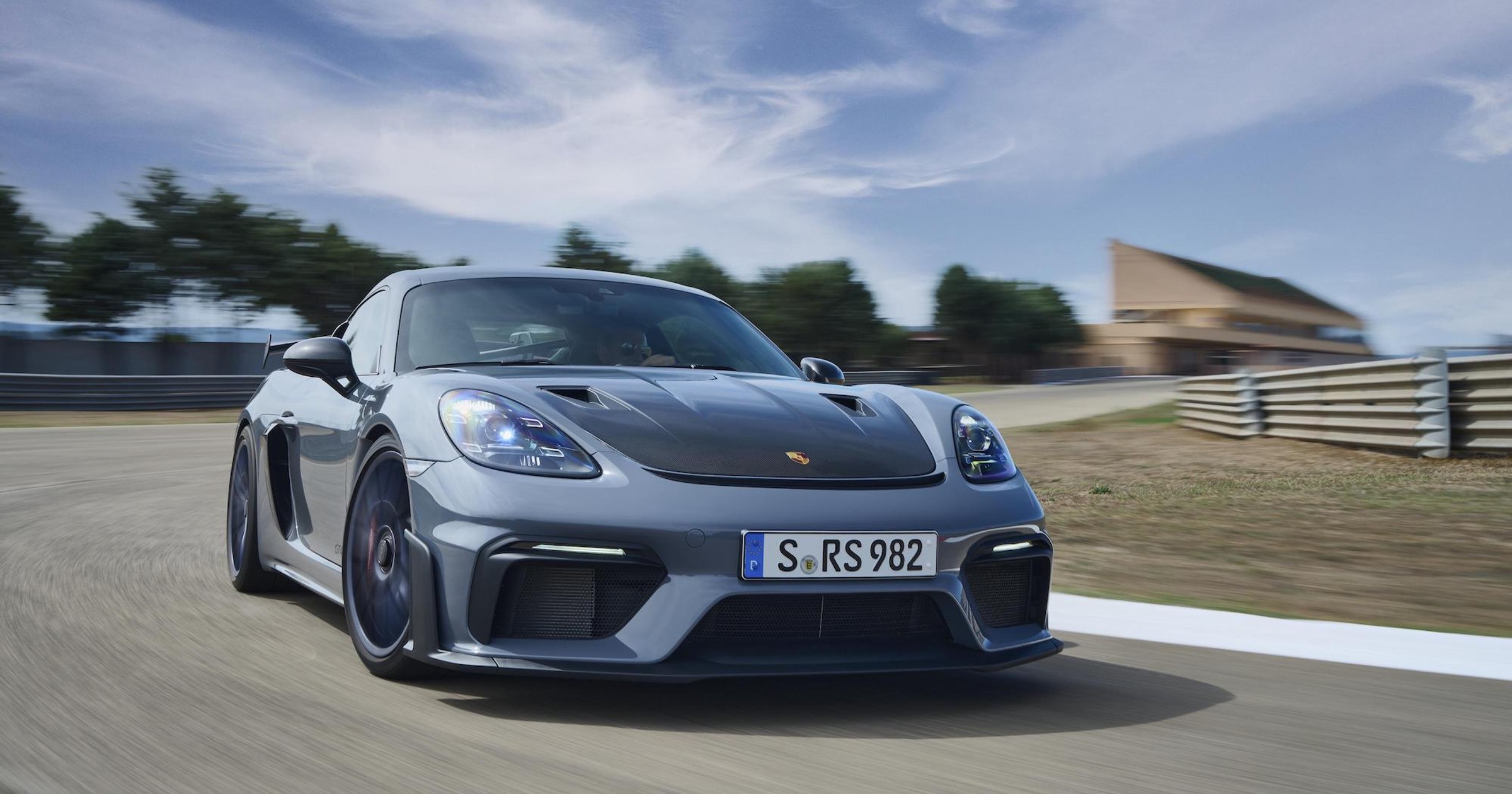 Porsche 718 Cayman GT4 RS