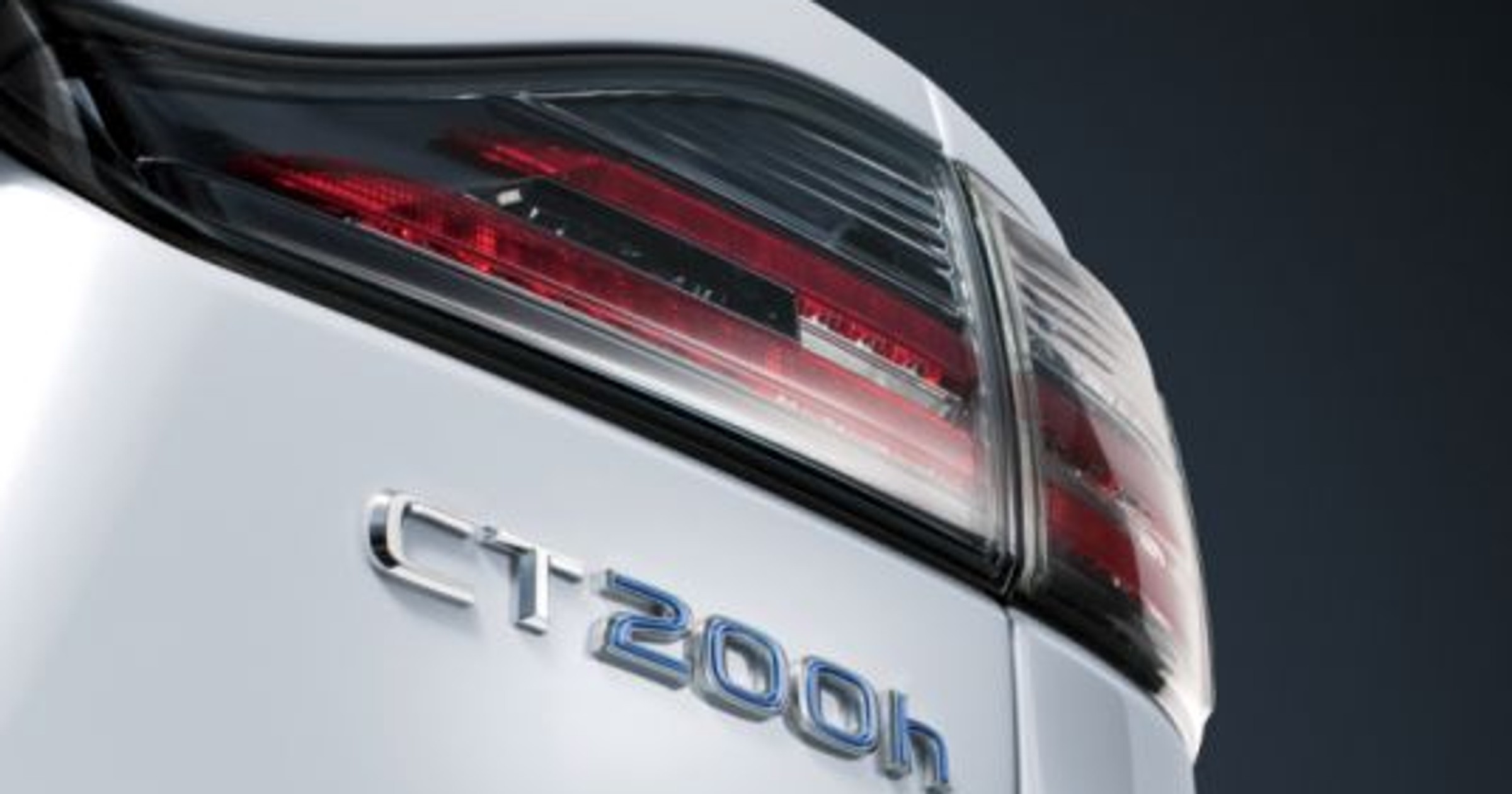 Lexus CT 200h - Luksusowy kompakt