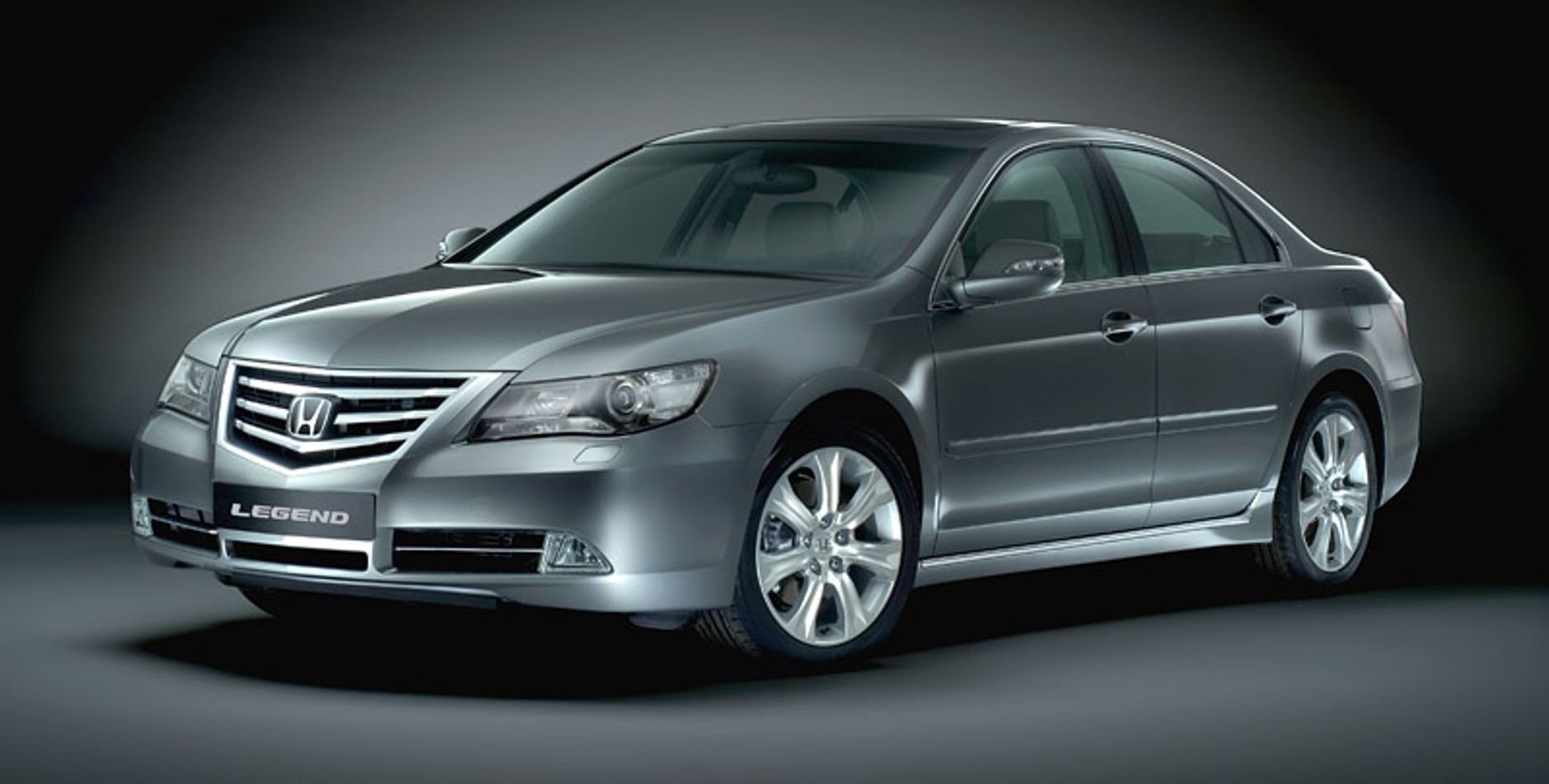 Honda Legend: z nowym designem i mocniejszym silnikiem
