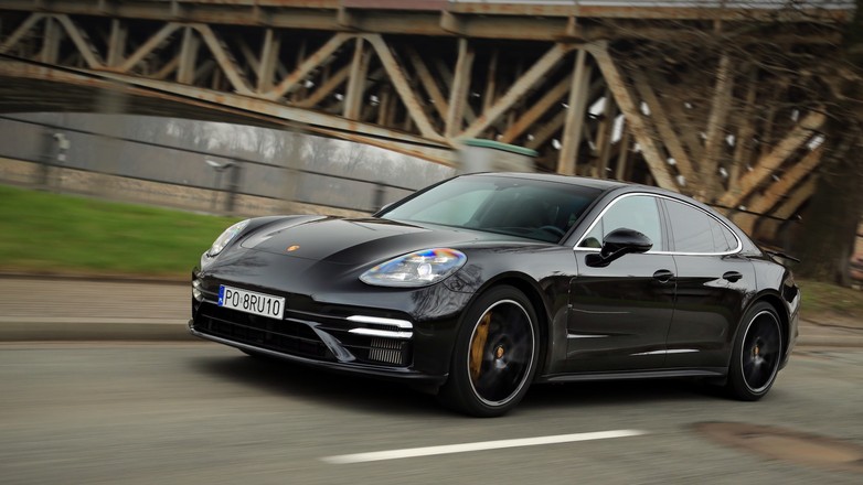Porsche Panamera Turbo S