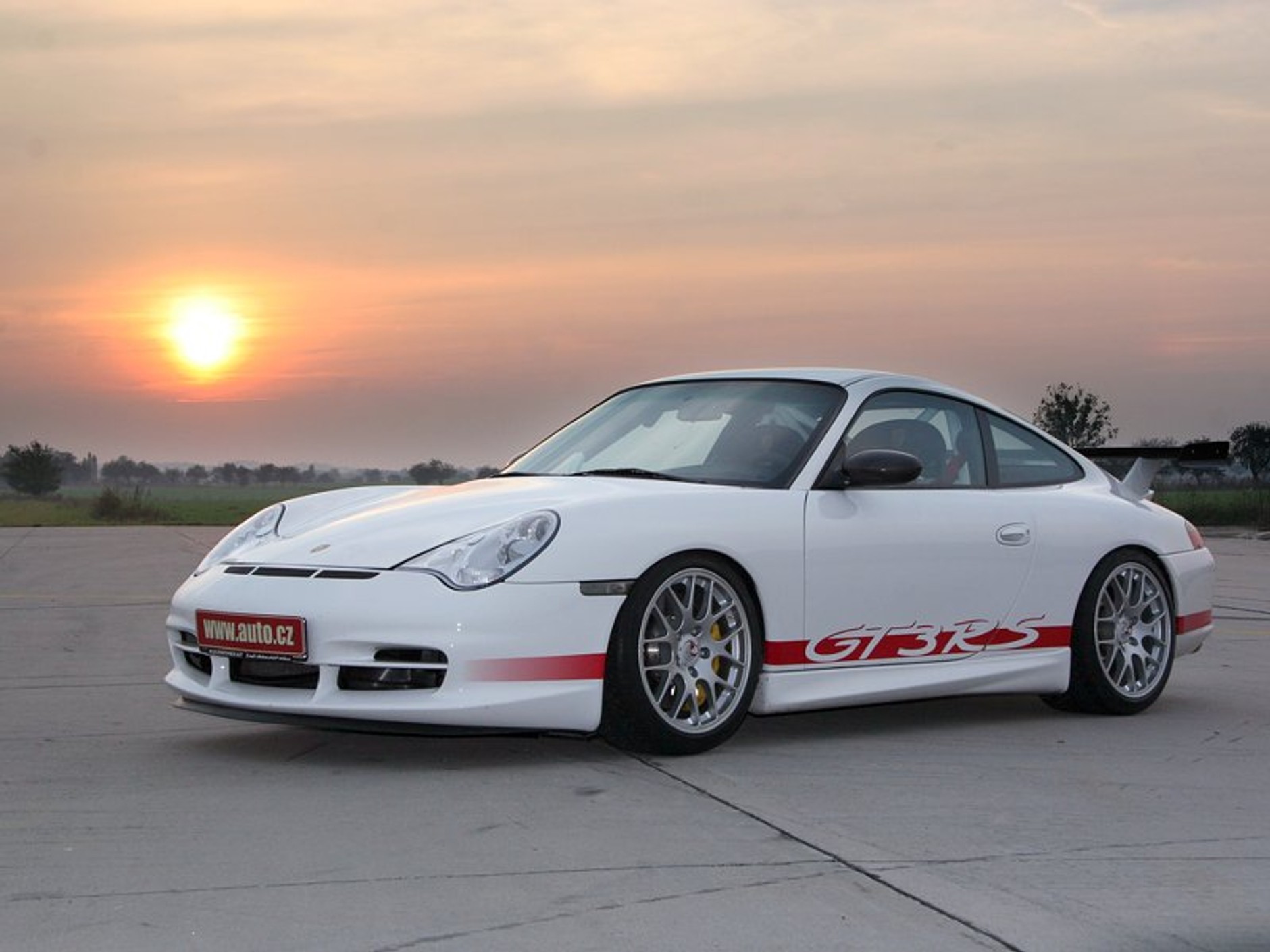 Porsche 911 GT3 RS: Mocarz (wideo)