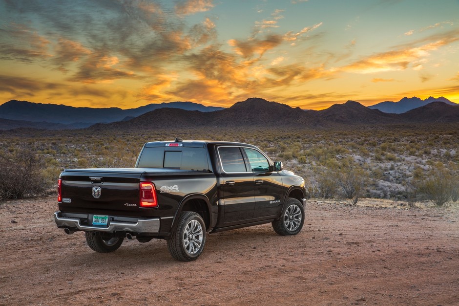 Ram 1500 – prawie 200 km/h potężnym pikapem