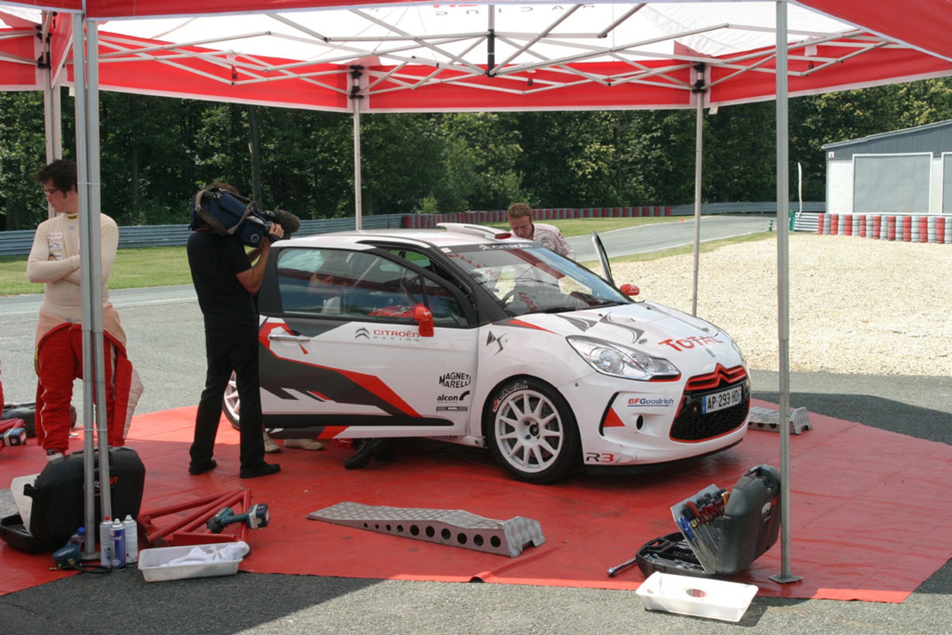 CItroen DS3 R3: Nowa broń Citroëna