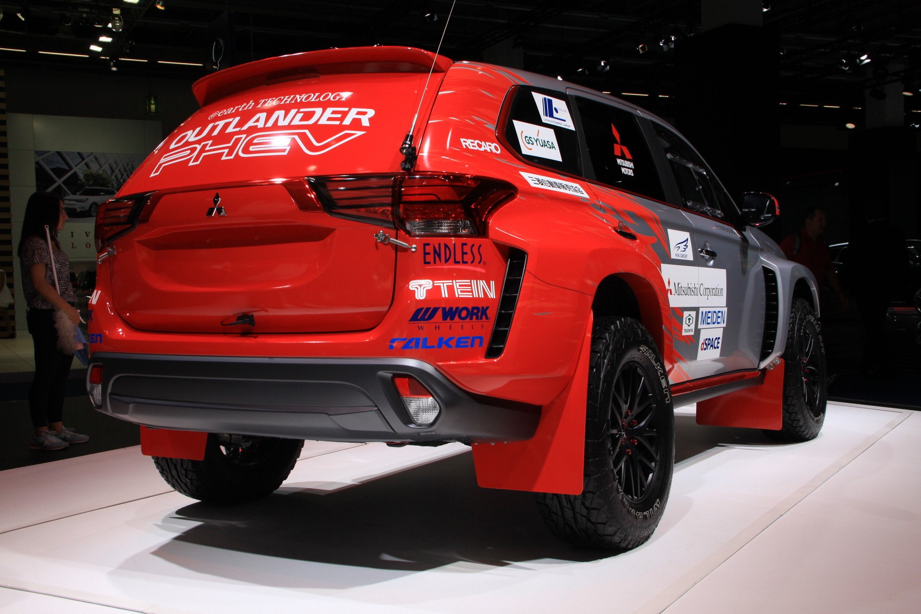 Mitsubishi Outlander PHEV w wersji rajdowej