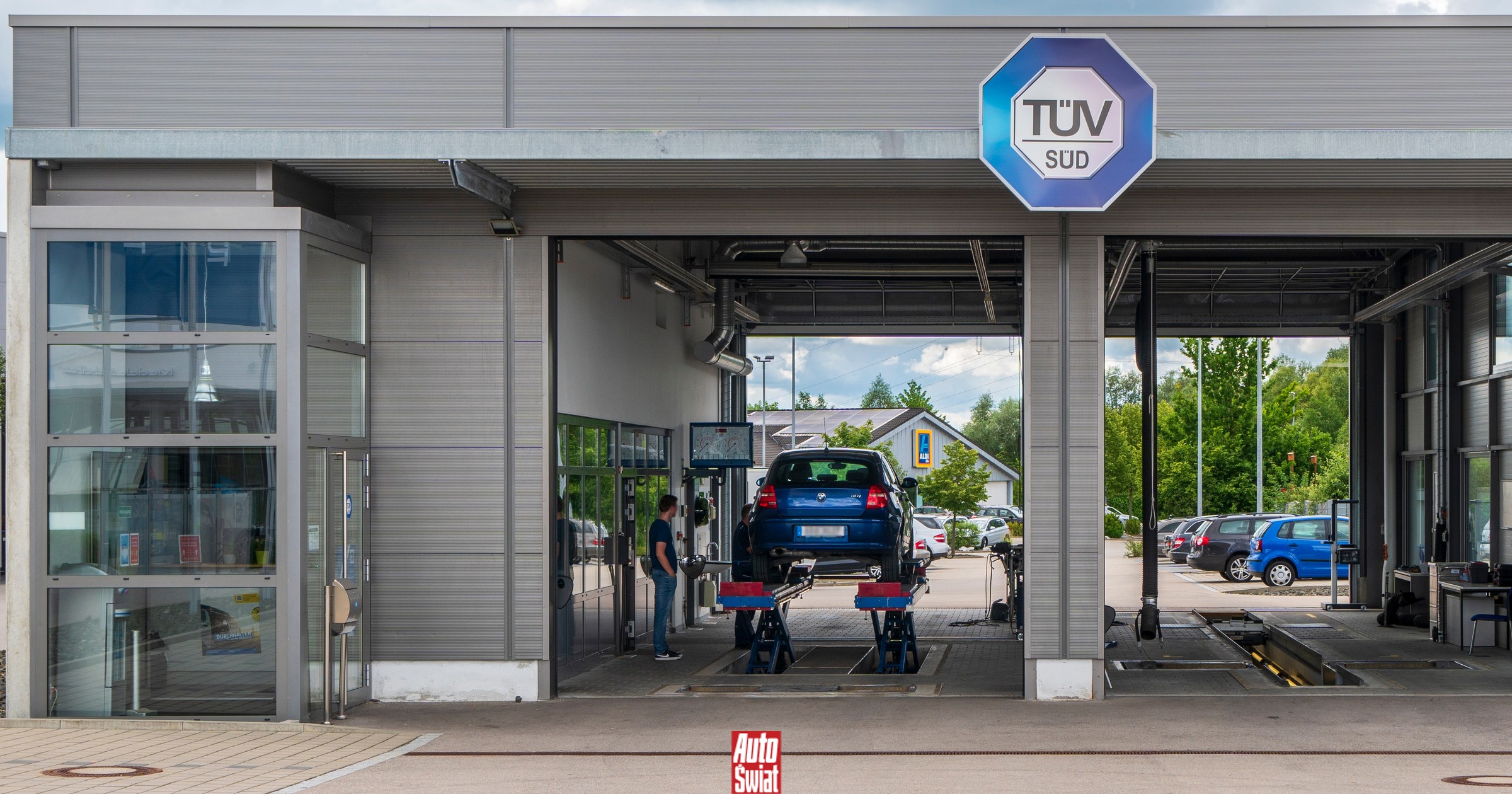 Nowy raport TÜV. Bezlitośni diagności z Niemiec wskazali najgorsze i najlepsze auta