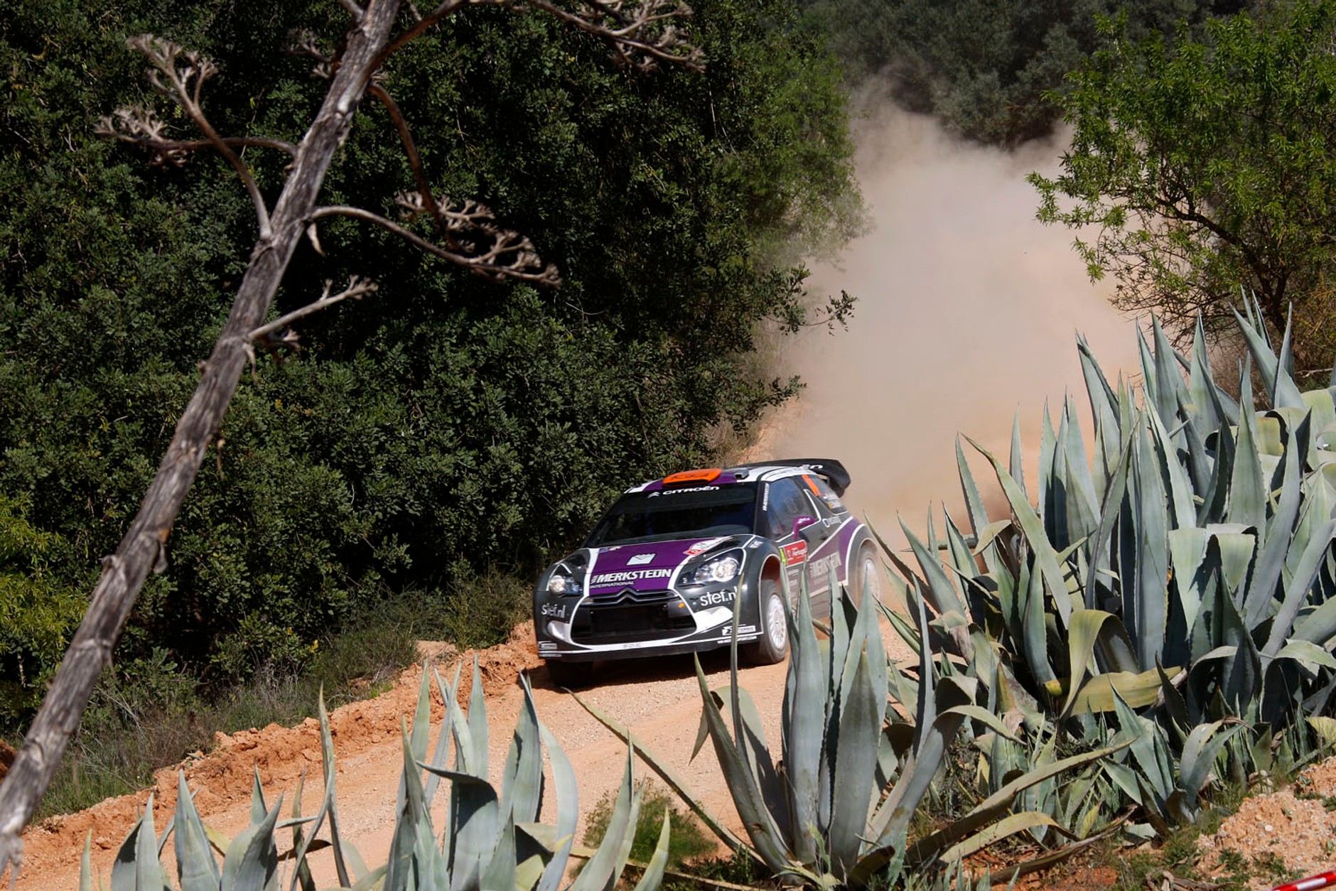 Rajd Portugalii 2011: Hirvonen wygrał superoes