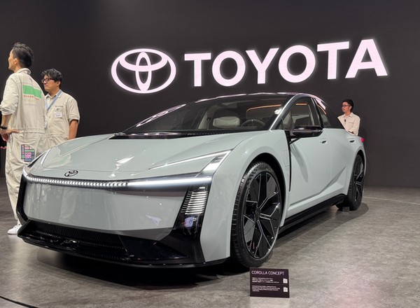 Cała prawda o nowej Toyocie. Widziałem nie dwie, a trzy marki. Zmiany będą rewolucyjne