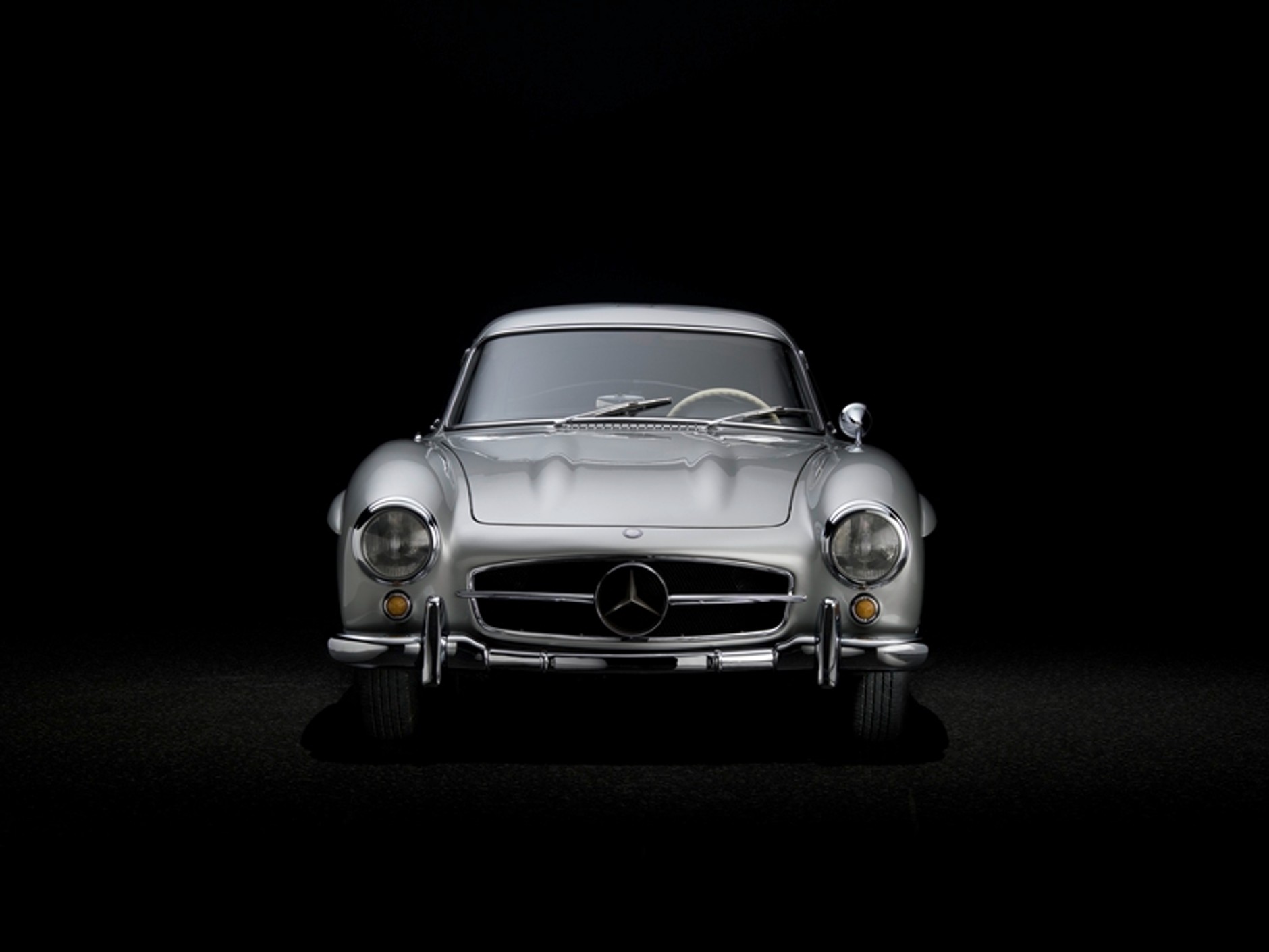 Mercedes 300SL na zdjęciach