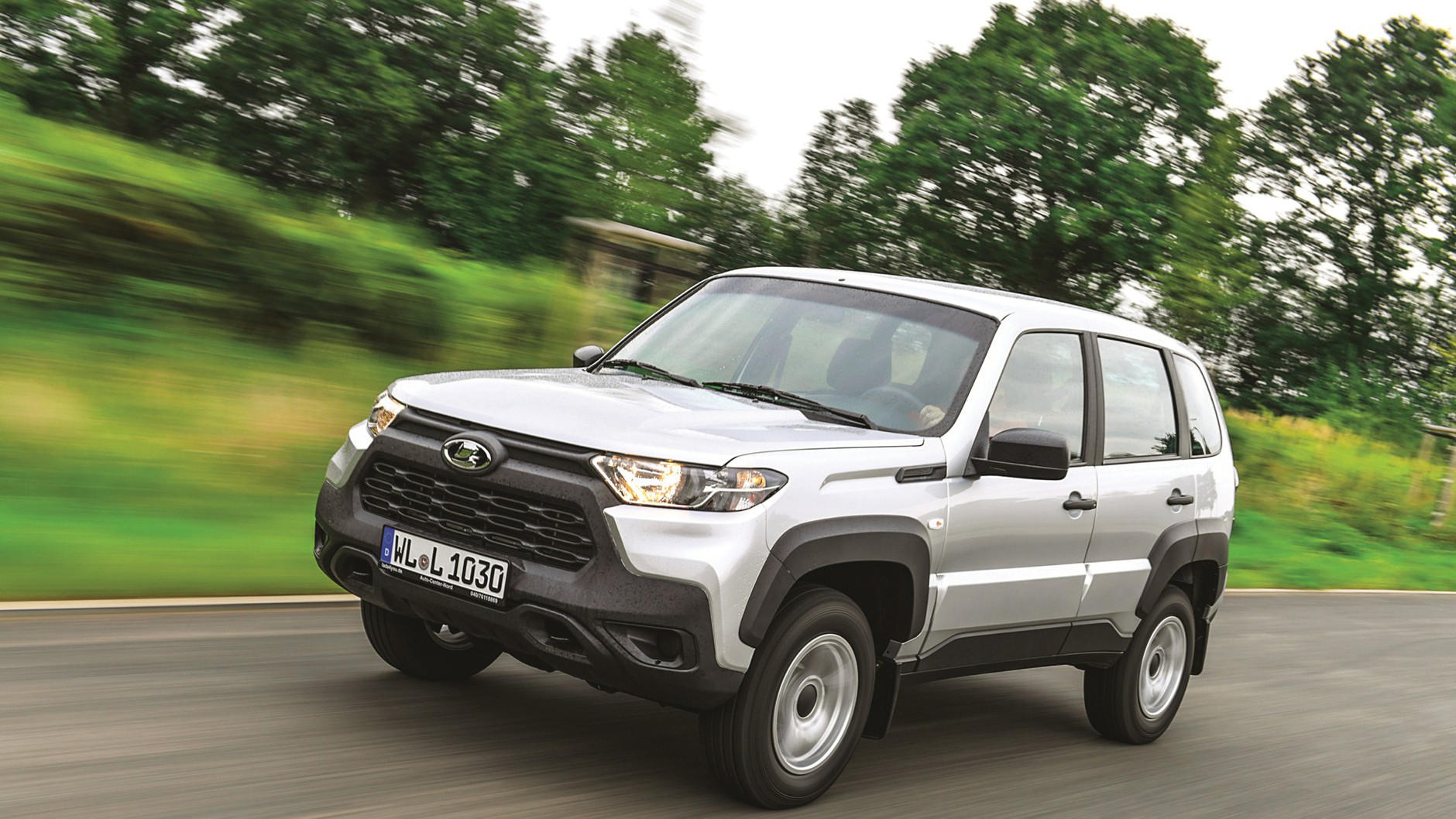 Łada Niva Travel 1.7i 2021 I generacja