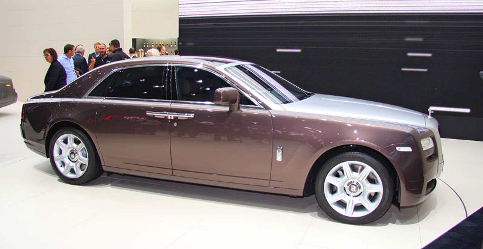 IAA Frankfurt 2009: Rolls-Royce Ghost – pierwsze wrażenia (fotogaleria)