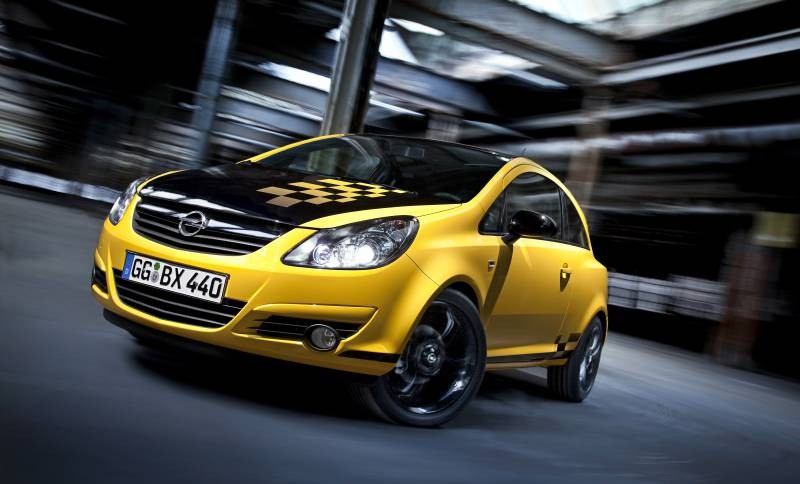 Opel Corsa Color Race - Powrót do lat 70