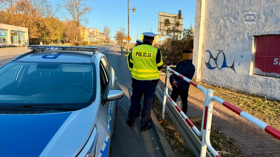 Policjanci podsumowali długi weekend. Kierowca wjechał pod niepodniesione zapory
