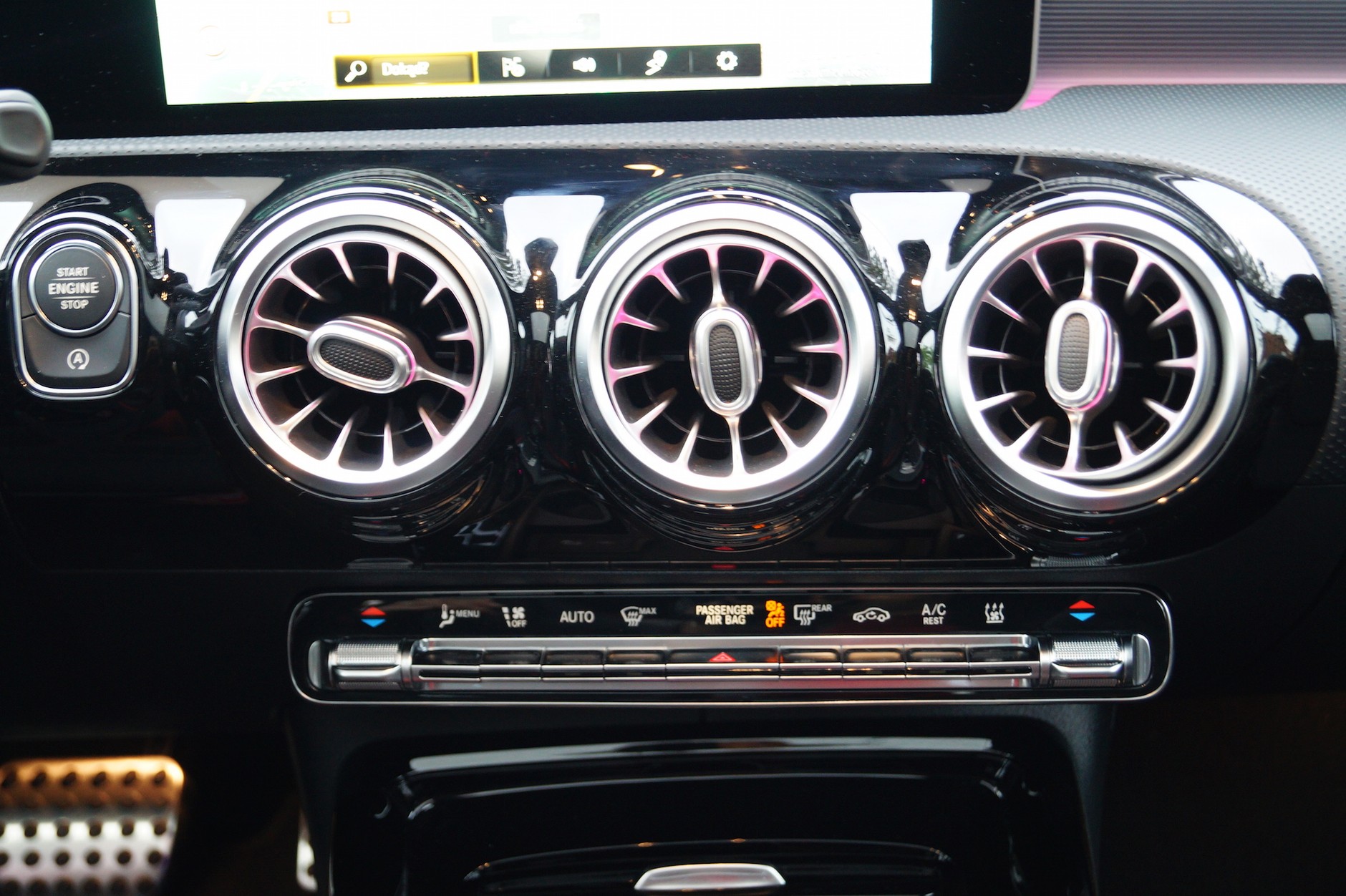 Mercedes-AMG A35 – bardzo szybka zabawka