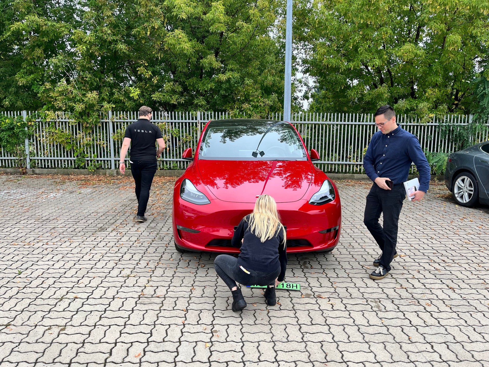 Odbiór nowej Tesli z salonu w Warszawie