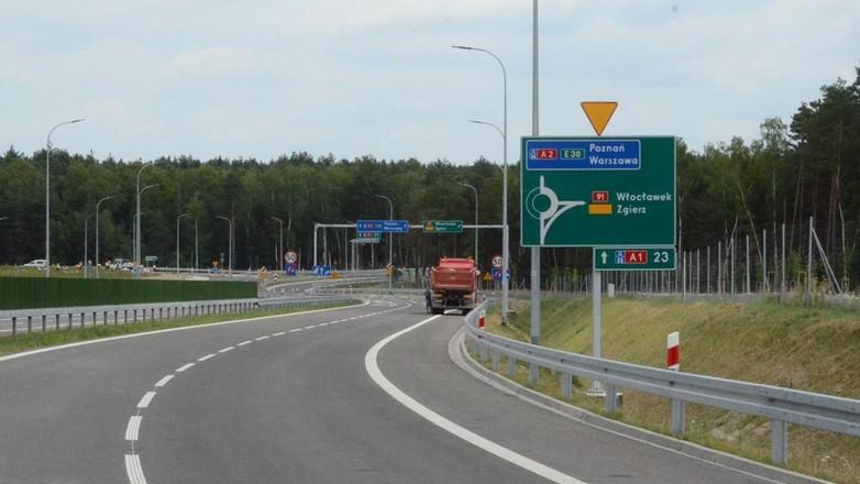 Podłączenie drogi ekspresowej S14 do węzła Emilia