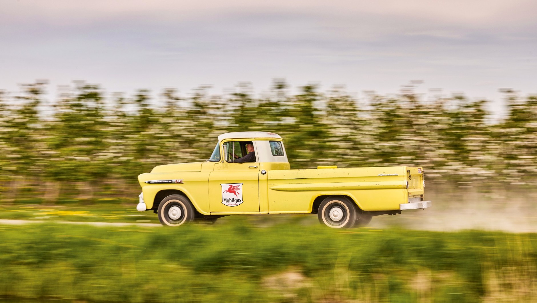 Chevrolet Apache 3234 Fleetside