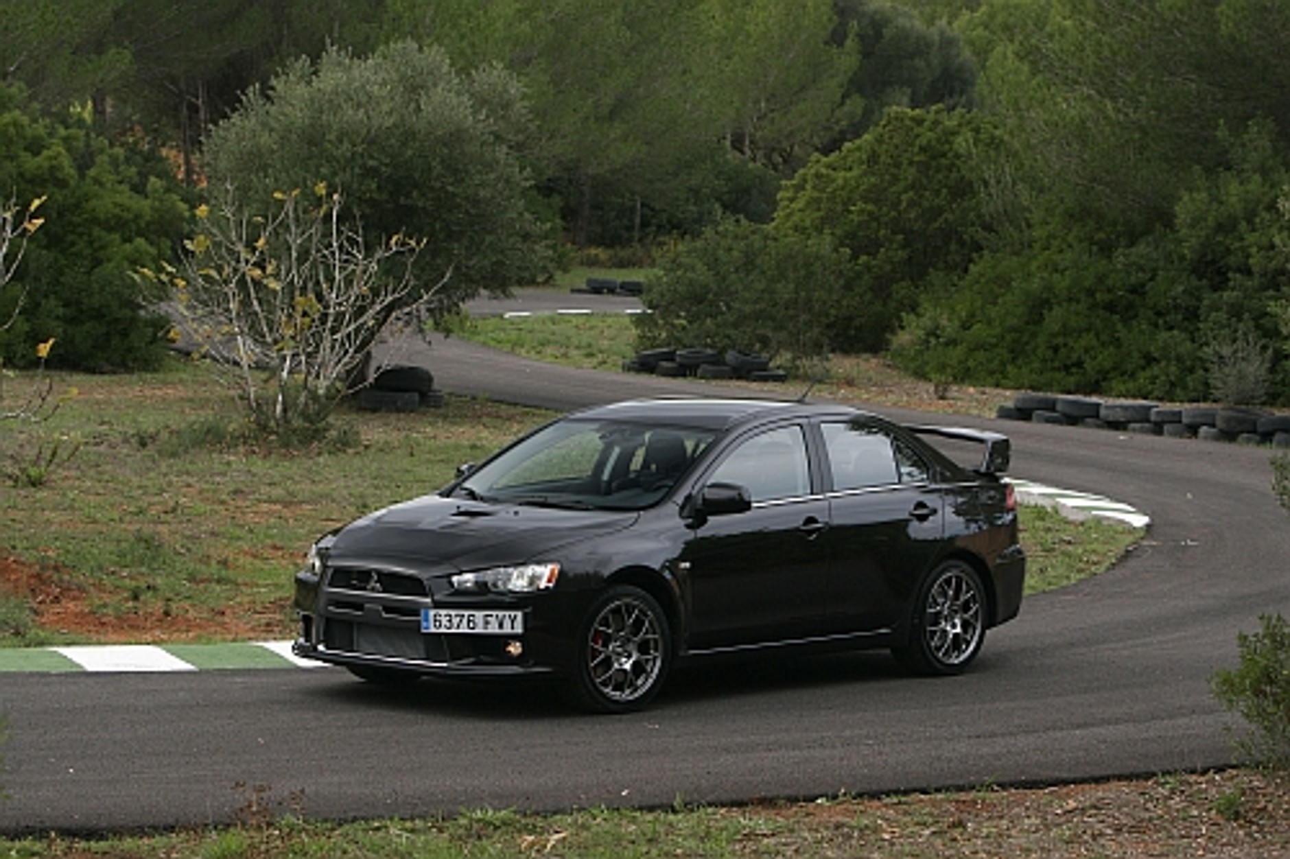 Mitsubishi Lancer EVO X FQ-400 - Szybko, szybciej, najszybciej
