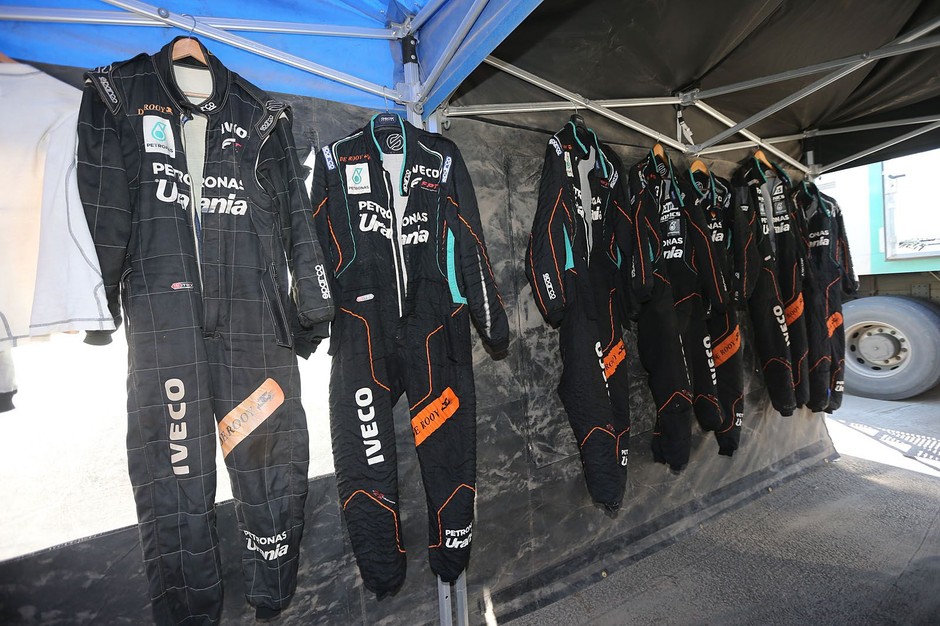 Dakar 2016: regeneracja sił i maszyn (dzień odpoczynku, galeria)