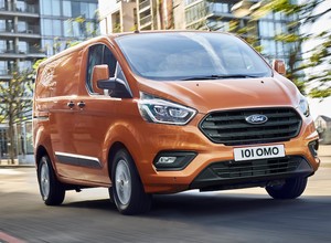 Ford Transit Custom FL – unowocześniony dostawczak