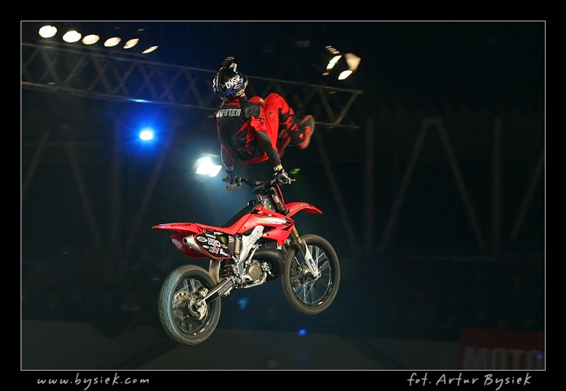 DIVERSE Night of the Jumps - fotografował Artur Bysiek