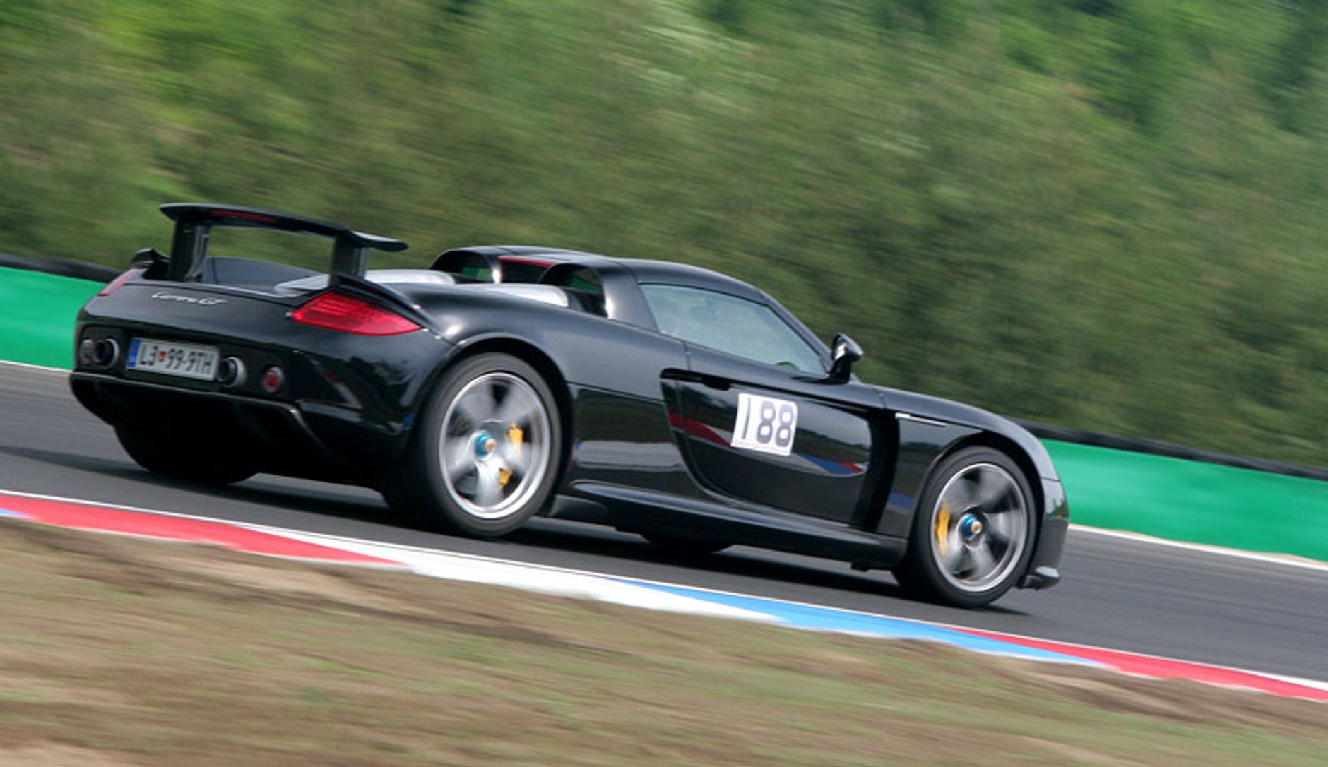 Zaproszenie na zlot samochodów sportowych do Brna (16.05)