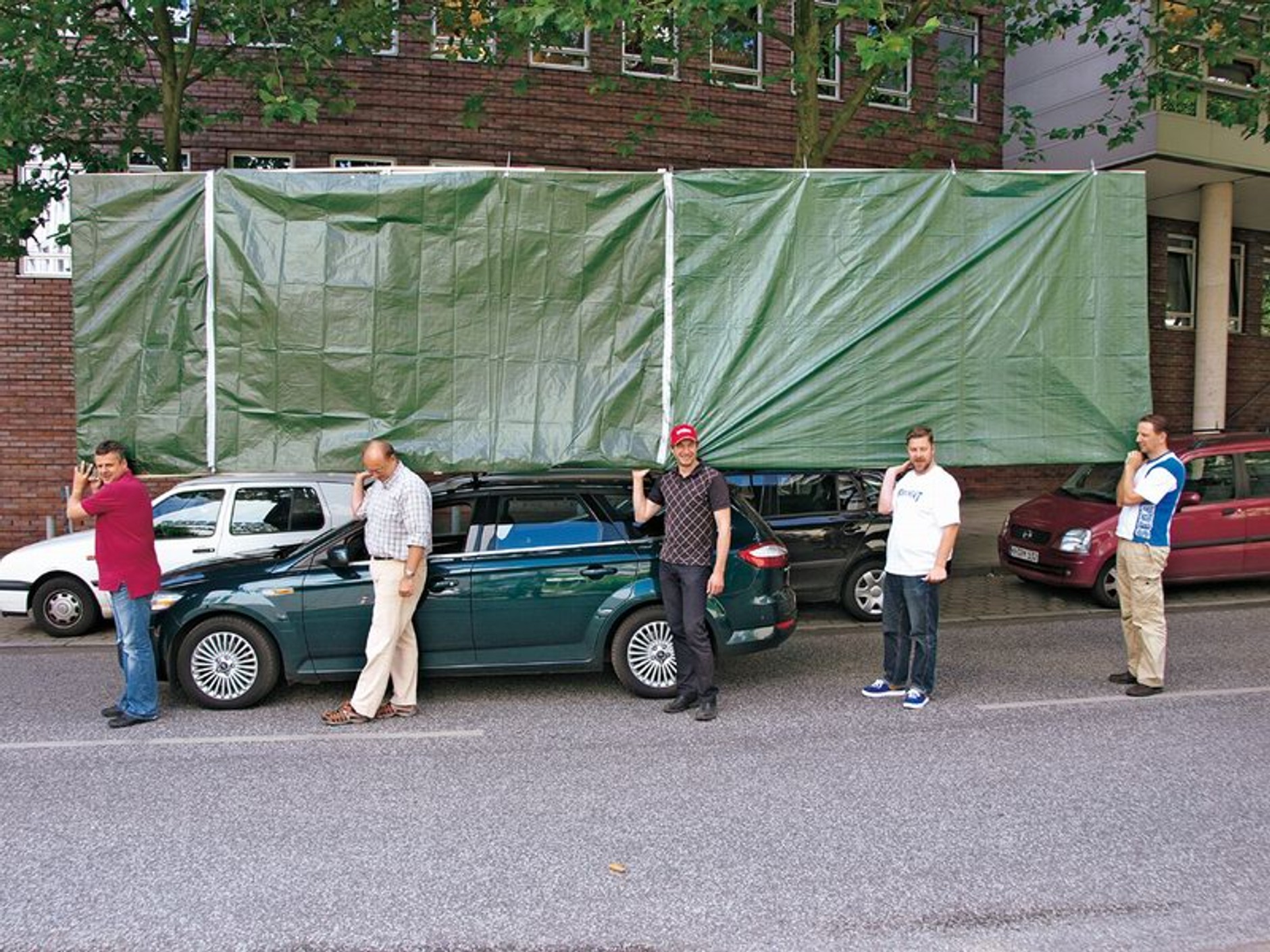 Jak pakować samochód? Najważniejszy jest umiar