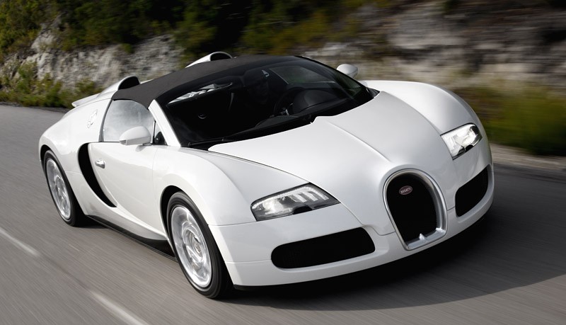 Bugatti Veyron 16.4 Grand Sport: 360 km/h w kabriolecie (wideo)