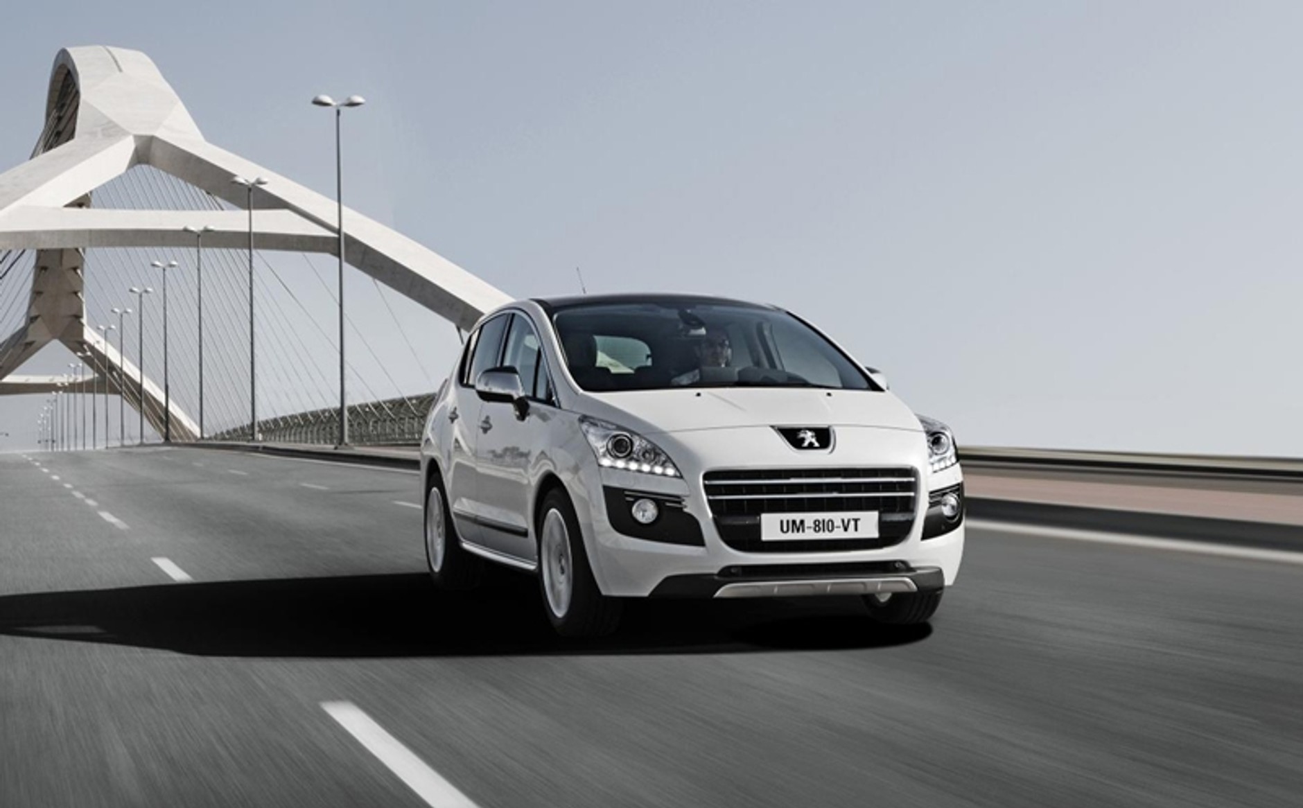 Peugeot 3008 HYbrid4 – no nareszcie!