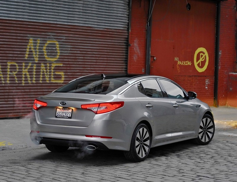 Kia Magentis powstała z myślą o miłośnikach jazdy – czyżby?!