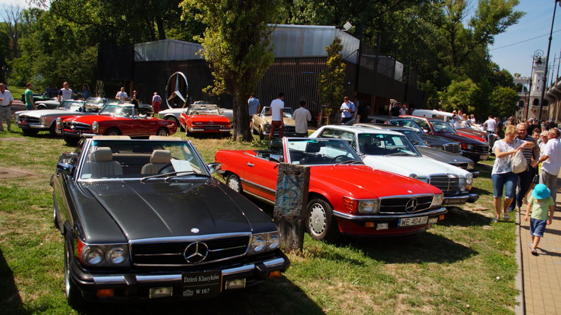 Dzień Klasyków w Stacji Mercedes na warszawskim Powiślu (2.08.2015 r.)