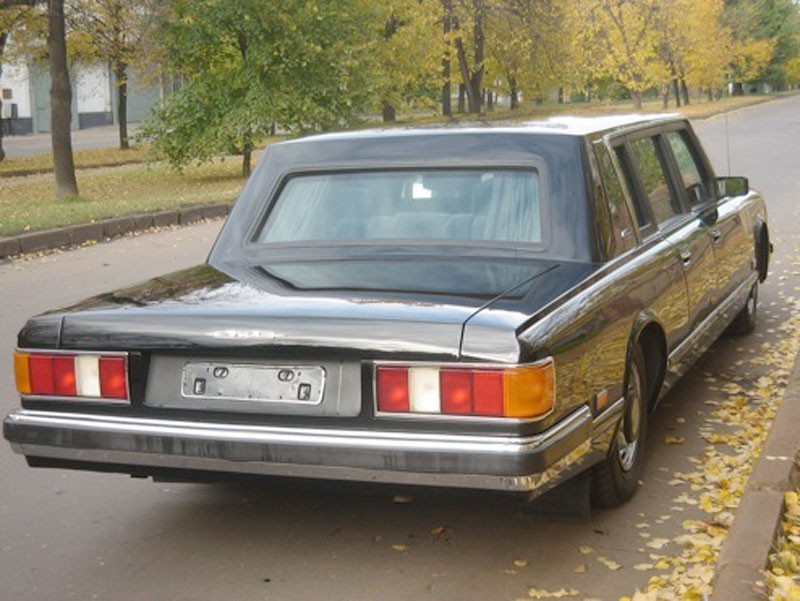 ZIŁ 41052