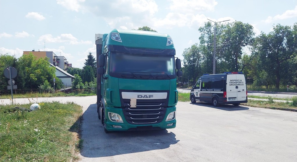 Punkt kontrolny inspektorów świętokrzyskiej ITD