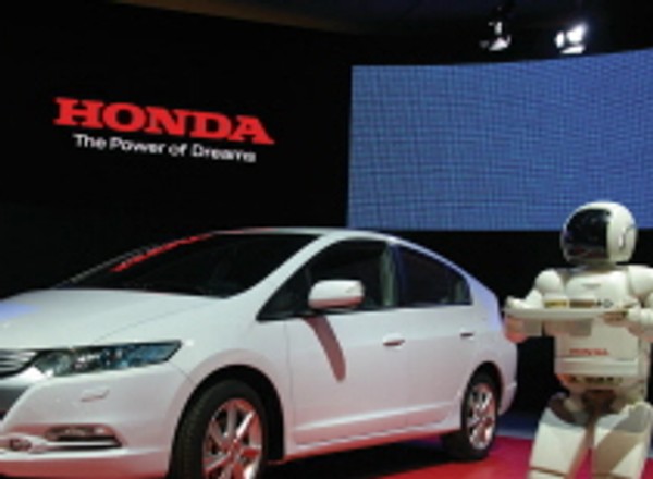 Genewa 2009: ASIMO prezentuje Hondę Insight Hybrid