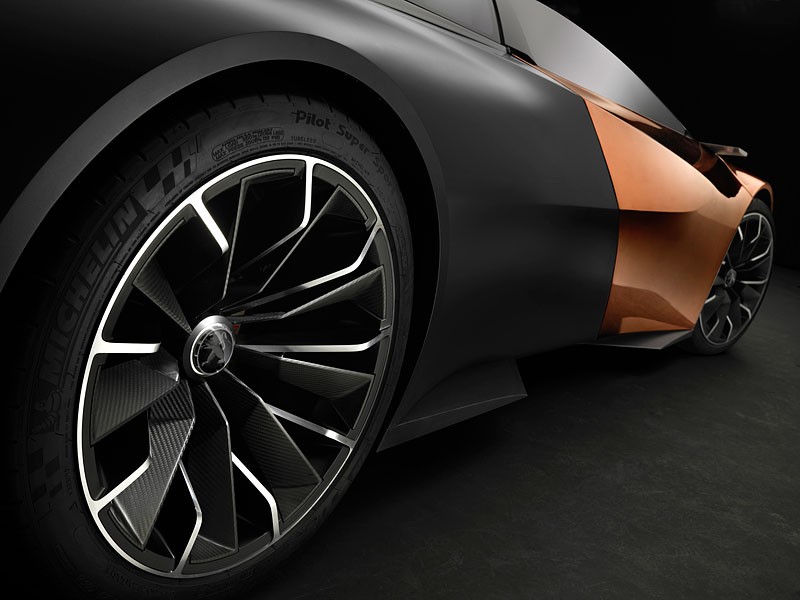 Hybrydowy Peugeot Onyx ma 680 KM