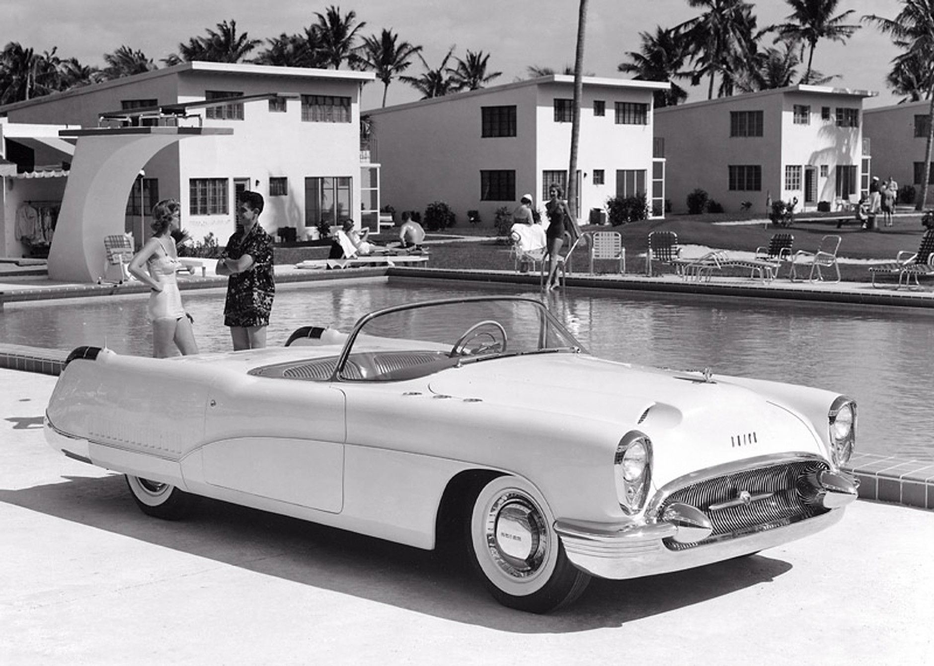 GM zaprezentuje w Pebble Beach samochody z wystawy Motorama (fotogaleria)