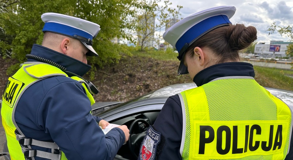 Obraz pochodzący z serwisu https://katowice.policja.gov.pl/k14/informacje/wiadomosci/385399,Katowicka-drogowka-podsumowala-majowy-weekend-na-drogach.html