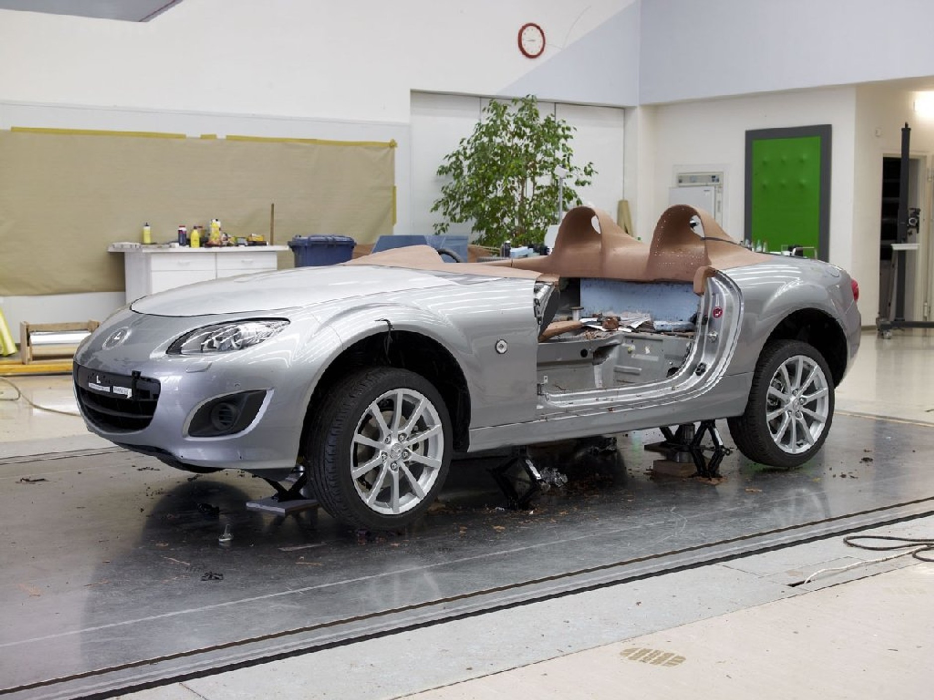 Mazda MX-5 Superlight - Oto jak powstała