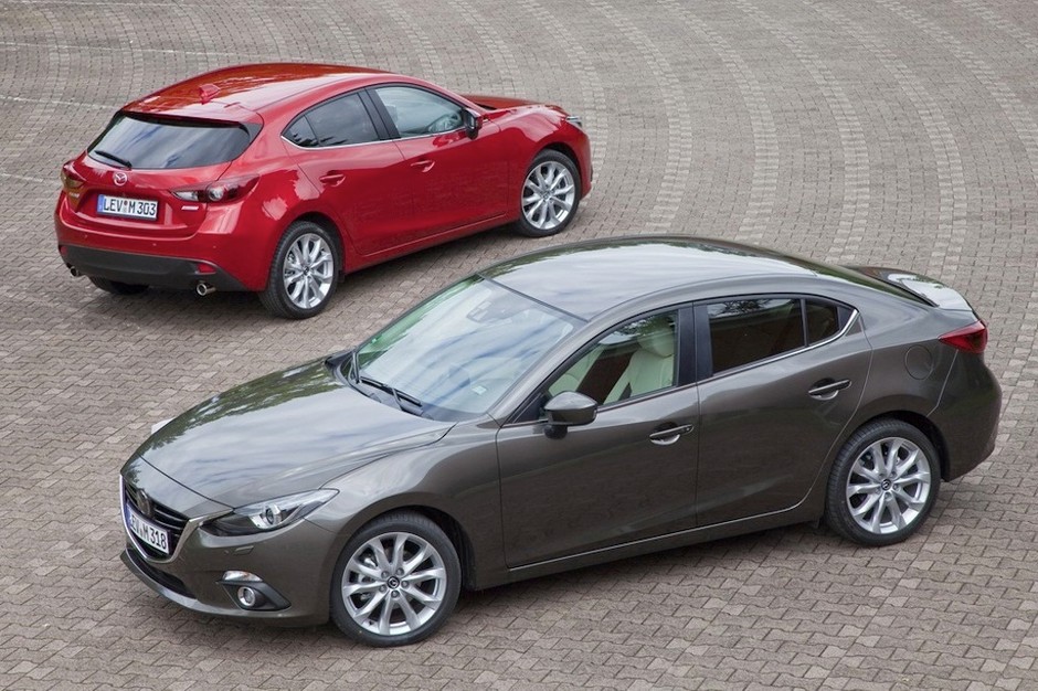 mazda 3 sedan