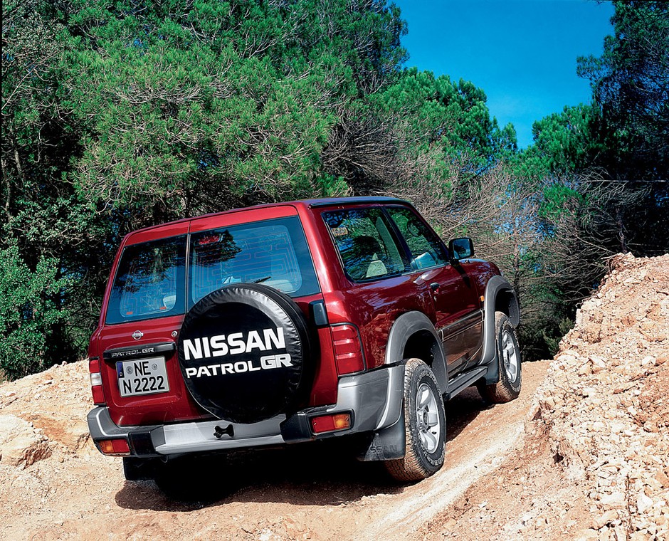 Nissan Patrol GR: stworzony do jazdy w terenie